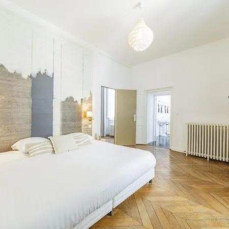 Maison Bossoreil - Bonnezeau Guest house Angers